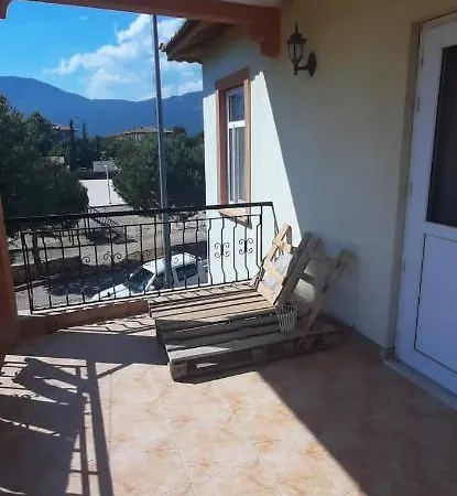וילה Antalya Kas'ta 4+1 Site'de Kiralik *