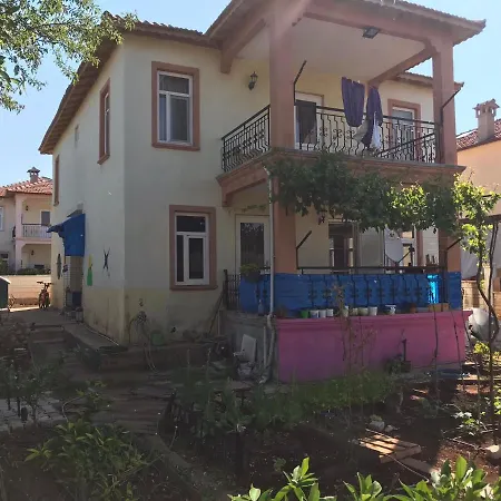 וילה Antalya Kas'ta 4+1 Site'de Kiralik קס