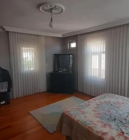 Antalya Kas'ta 4+1 Site'de Kiralik * Kas